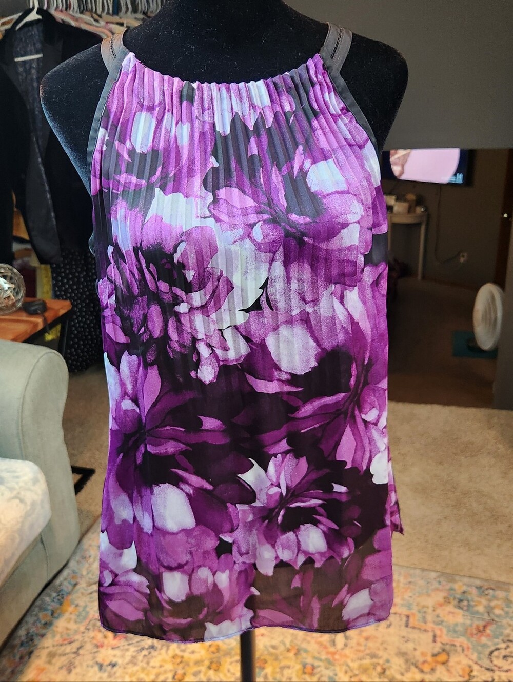 White House Black Market Floral Halter Neck Women’s Top in Purple Small
